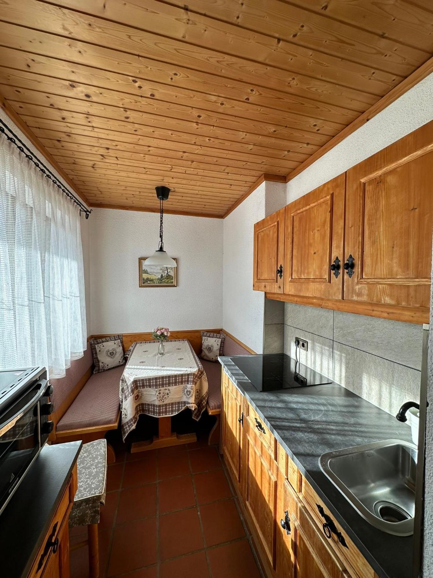 Lilly Chalet- Apartments With Private Sauna, Close To Ski Lifts Bad Kleinkirchheim Exterior foto